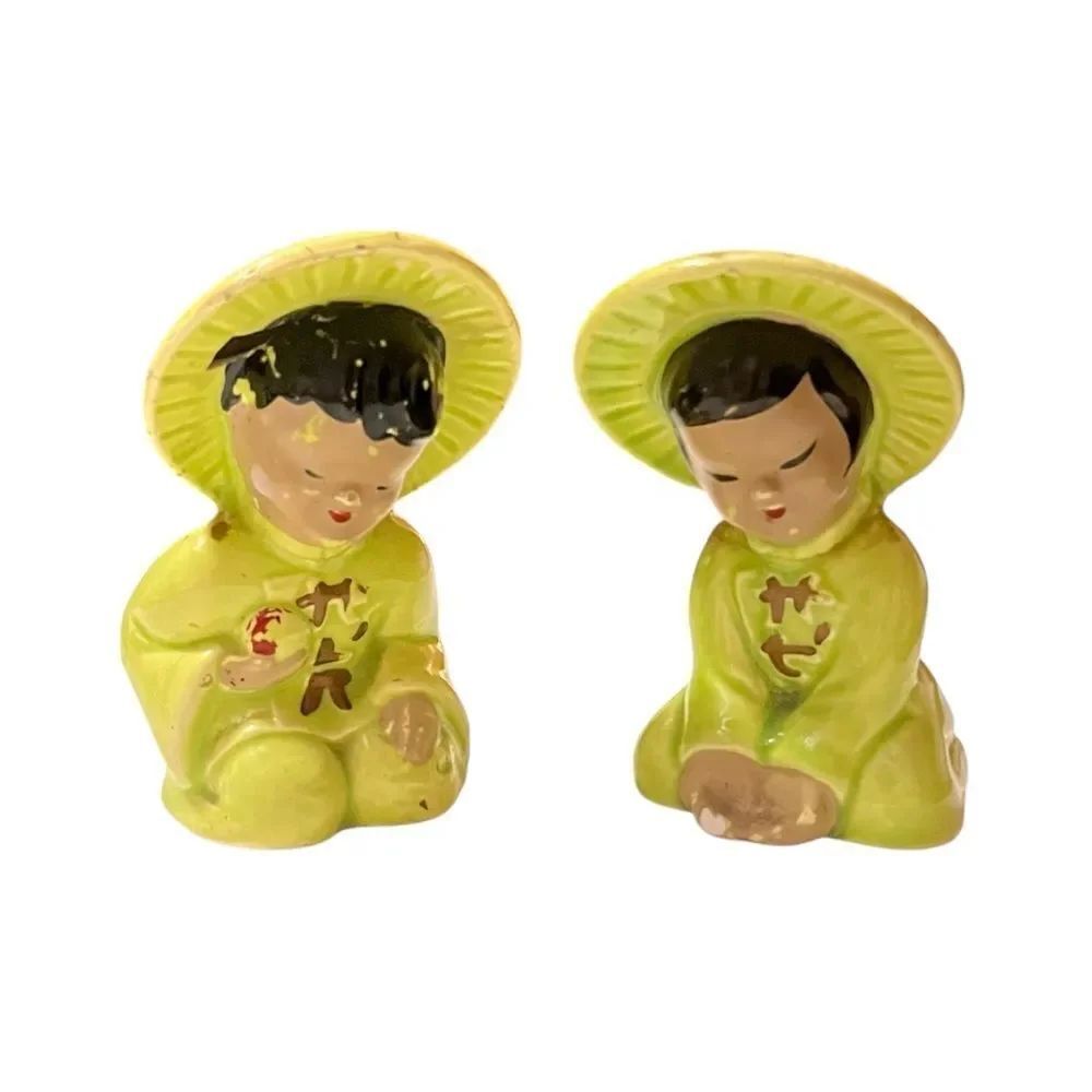 Vintage 1940’s Chinese Boy/Girl Salt & Pepper Shakers